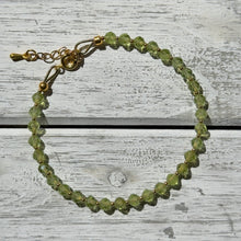 Load image into Gallery viewer, Delicate Faceted Peridot Bracelet