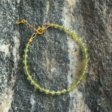 Load image into Gallery viewer, Delicate Faceted Peridot Bracelet