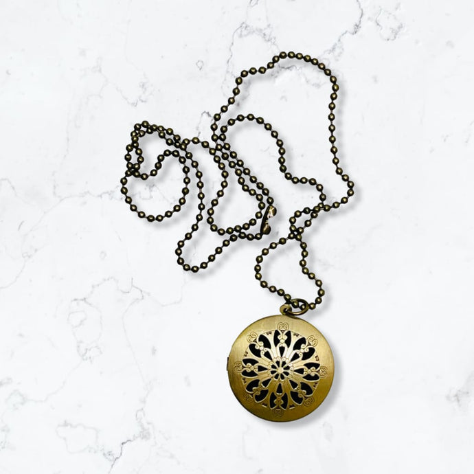 Loris - Necklace