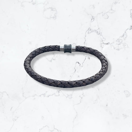 Oliver - Bracelets