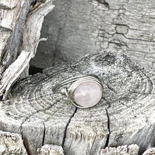 Load image into Gallery viewer, Rose Quartz Wire Wrapped Ring - Wire Wrapped Ring