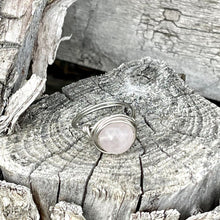Load image into Gallery viewer, Rose Quartz Wire Wrapped Ring - Wire Wrapped Ring